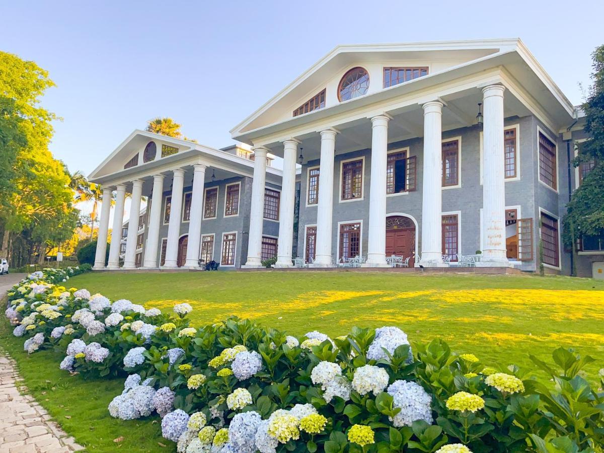 Aroso Paço Hotel Pedra Azul  Extérieur photo The residence of the Ambassador of the United States to the Republic of Korea