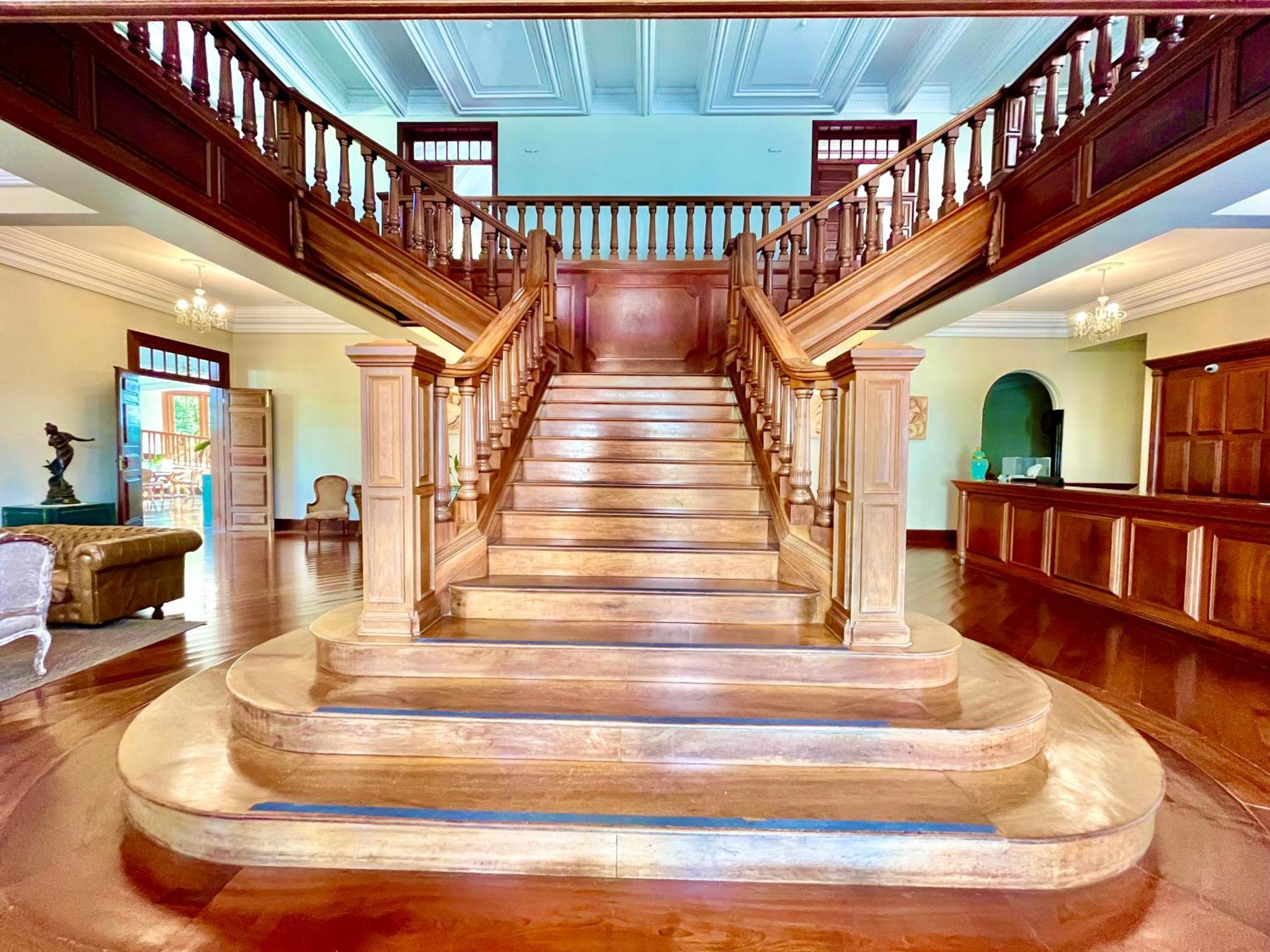 Aroso Paço Hotel Pedra Azul  Extérieur photo Interior of the house